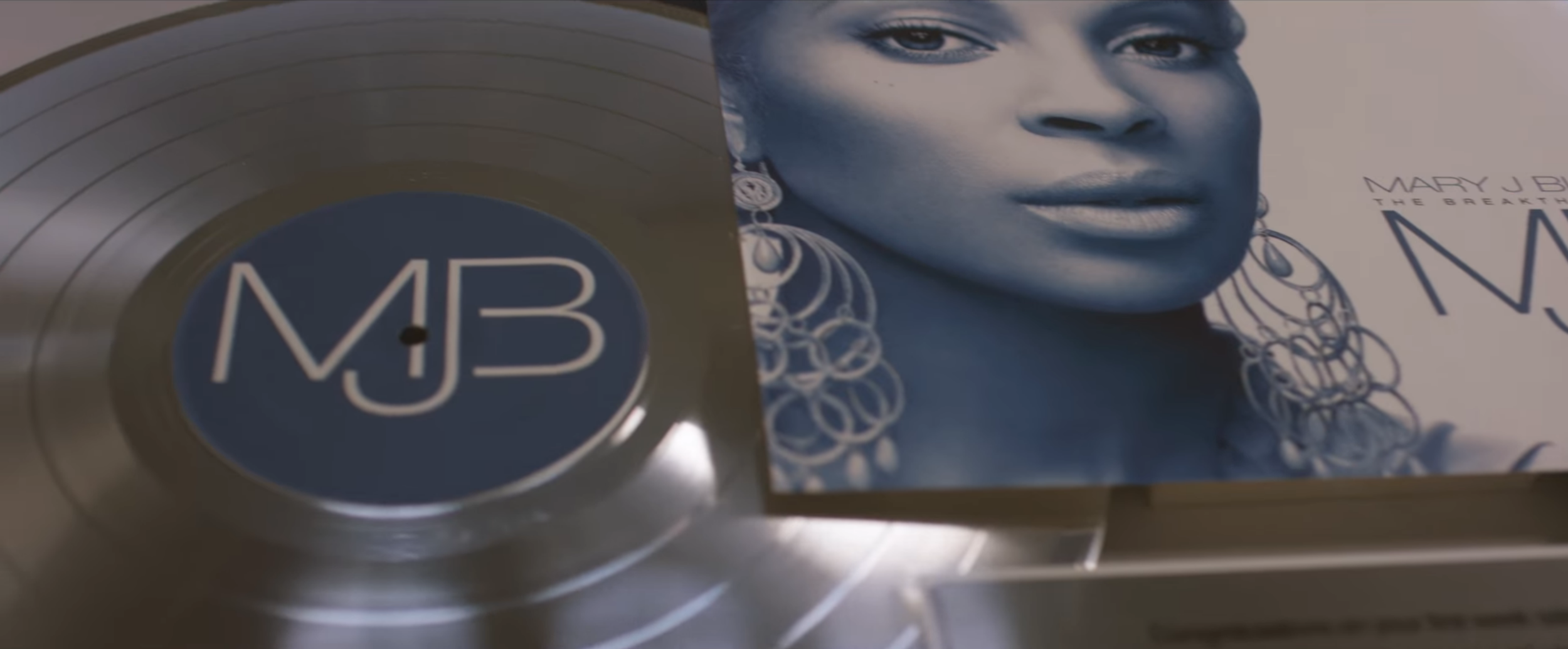 RIVETING ENTERTAINMENT - MARY J BLIGE DOCUMENTARY for Strength of